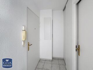  Appartement à louer 1 pièce 30 m²