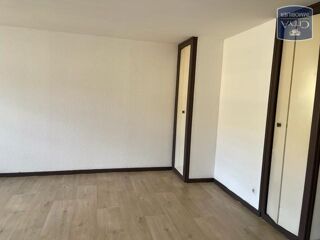 Appartement à louer 2 pièces 45 m²