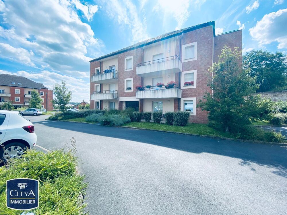 À LOUER : Appartement T4 situé à Le Cateau-Cambrésis. Ce....