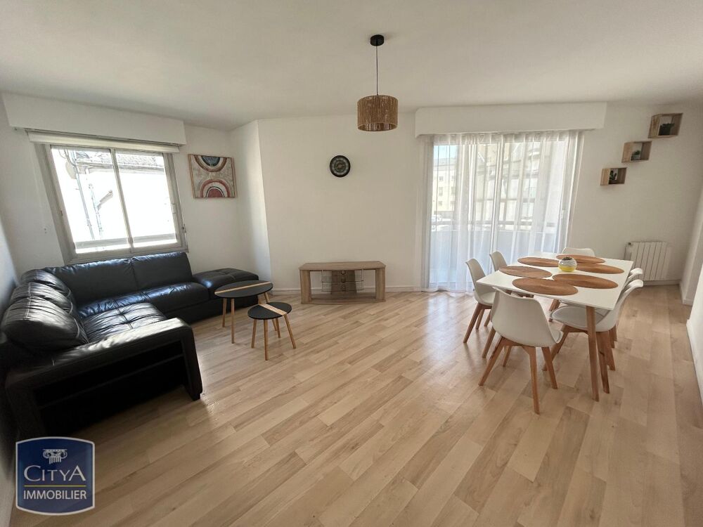 location Appartement - 3 pièce(s) - 69 m² Laval (53000)