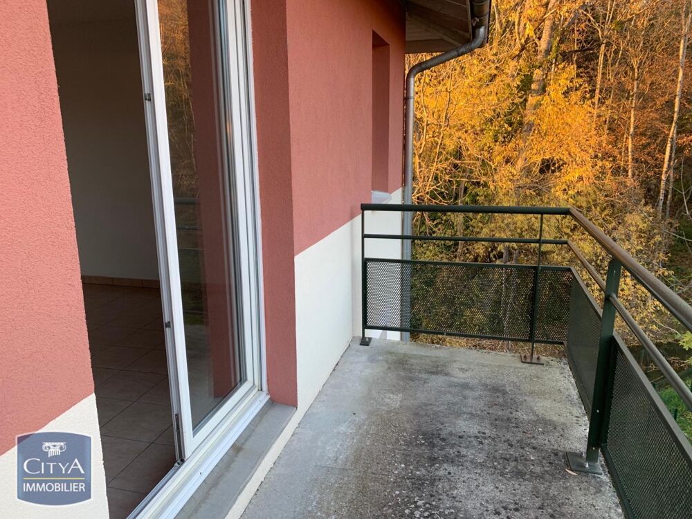 À louer : à proximité de la gare, T2 bis de 51,75 m² à B....