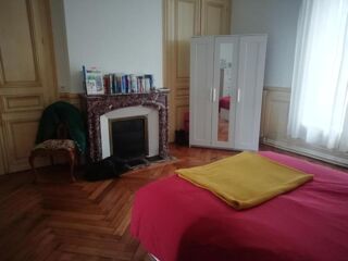  Appartement � louer 4 pi�ces 130 m�