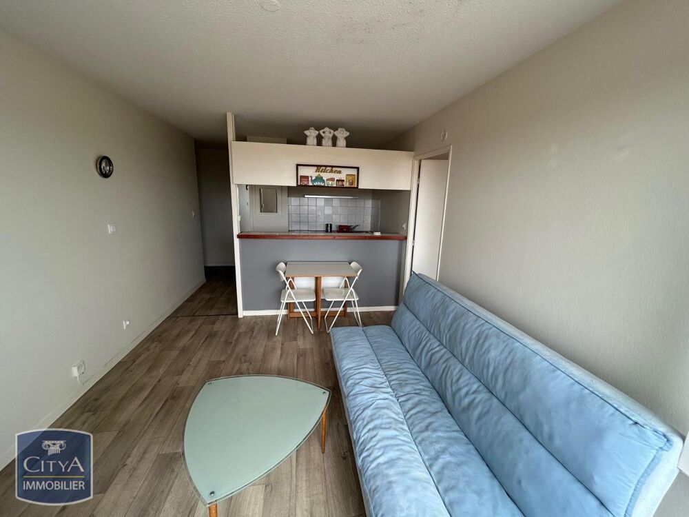 EXCLUSIVITÉ - APPARTEMENT 2 PIÈCES MEUBLE À louer : vene....