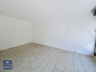  Appartement à louer 1 pièce 23 m²