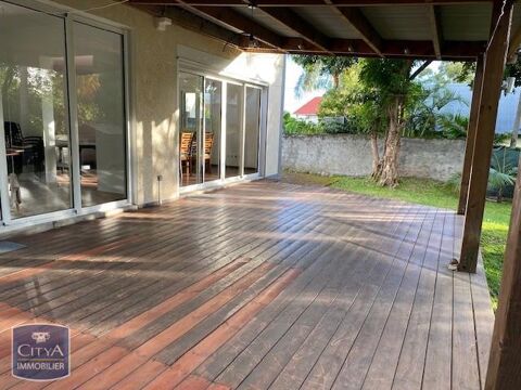   Location Maison Maison - 4 pièce(s) - 143 m²