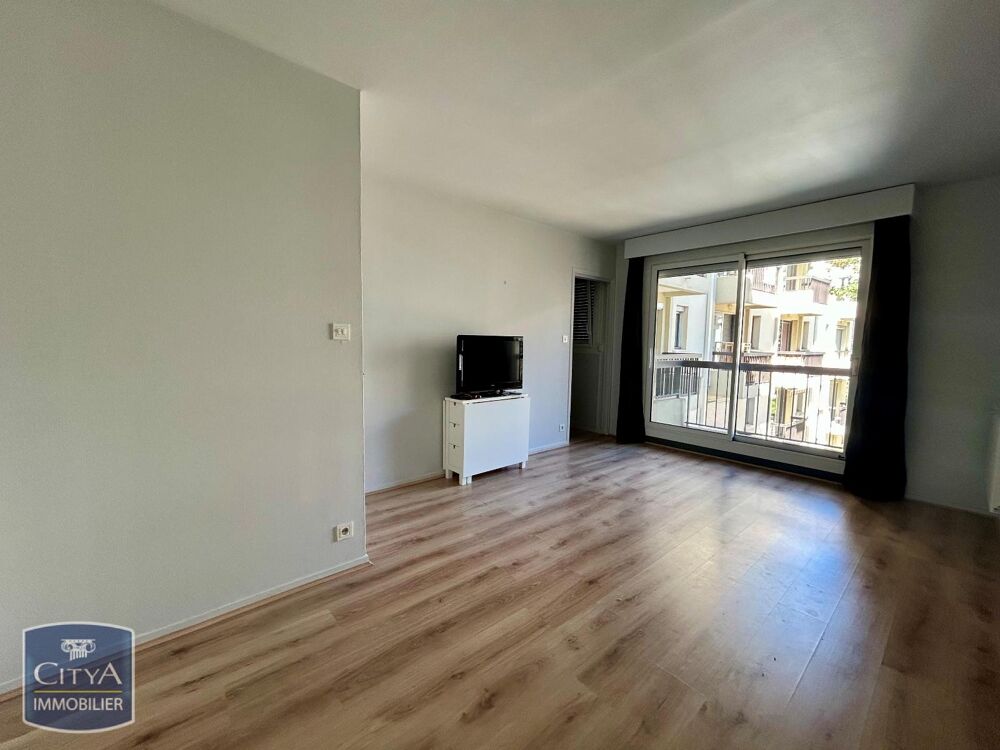 location Appartement - 1 pièce(s) - 27 m² Clermont-Ferrand (63000)