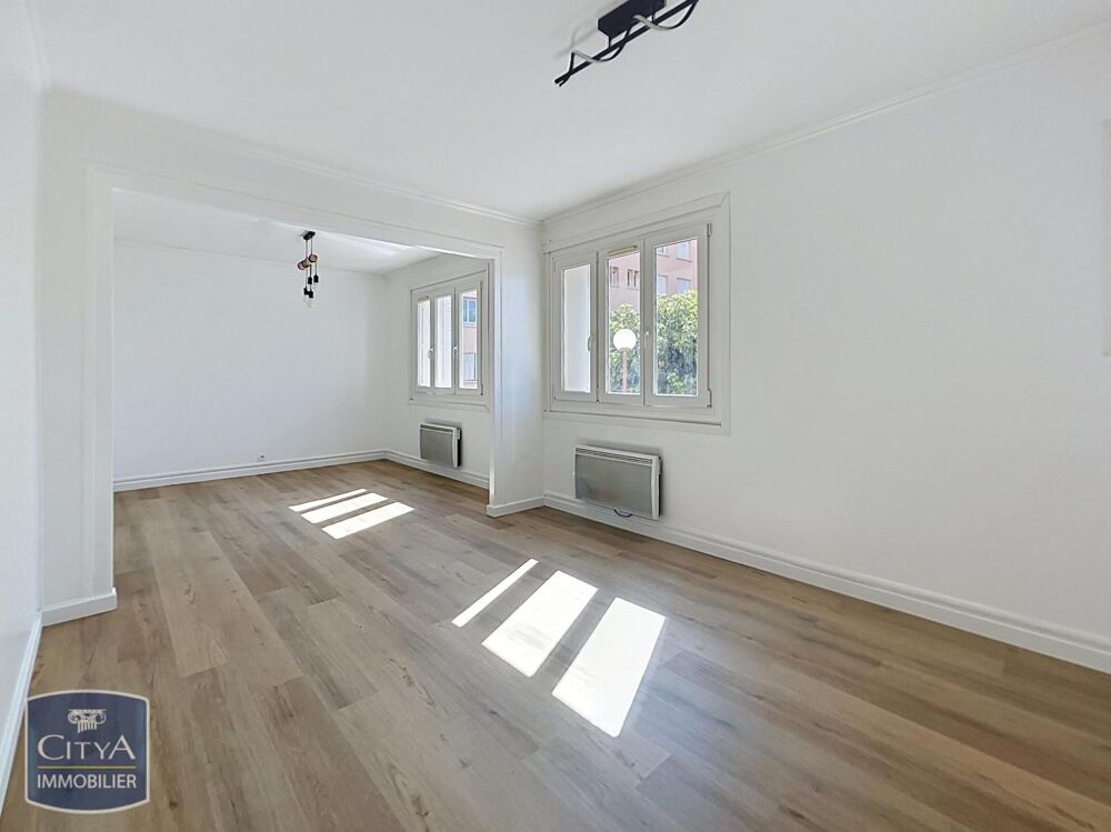 location Appartement - 3 pièce(s) - 65 m² Nîmes (30000)