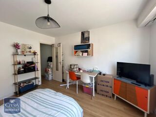  Appartement à louer 1 pièce 27 m²
