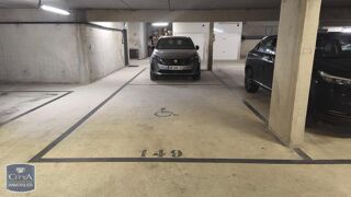  Parking / Garage à louer 14 m²