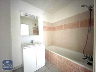  Appartement à louer 2 pièces 48 m²