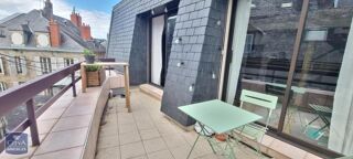  Appartement à louer 3 pièces 104 m²