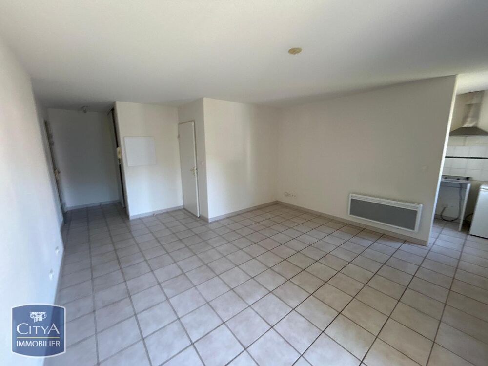 À LOUER : Appartement T2 à Graulhet, situé dans une rési....
