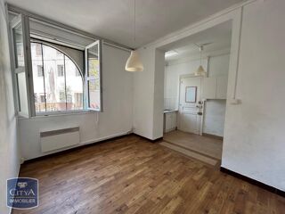  Appartement à louer 2 pièces 42 m²
