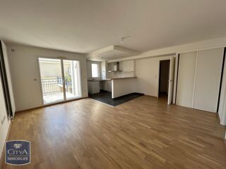  Appartement à louer 2 pièces 64 m²