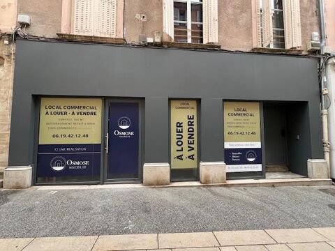 Nous vous proposons un local de 151 m², composé d'une... 800 71000 Macon