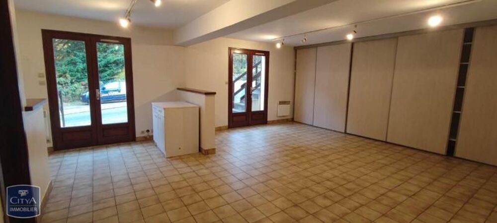 location Appartement - 3 pièce(s) - 66 m² Fontaine-le-Comte (86240)