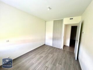  Maison à louer 6 pièces 139 m²