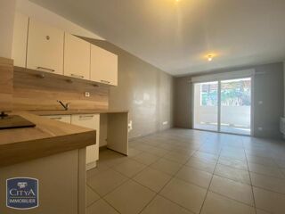  Appartement à louer 2 pièces 41 m²