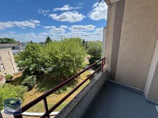  Appartement à louer 4 pièces 89 m²