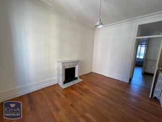  Appartement à louer 3 pièces 69 m²