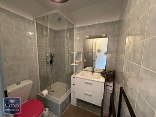  Appartement à louer 1 pièce 33 m²