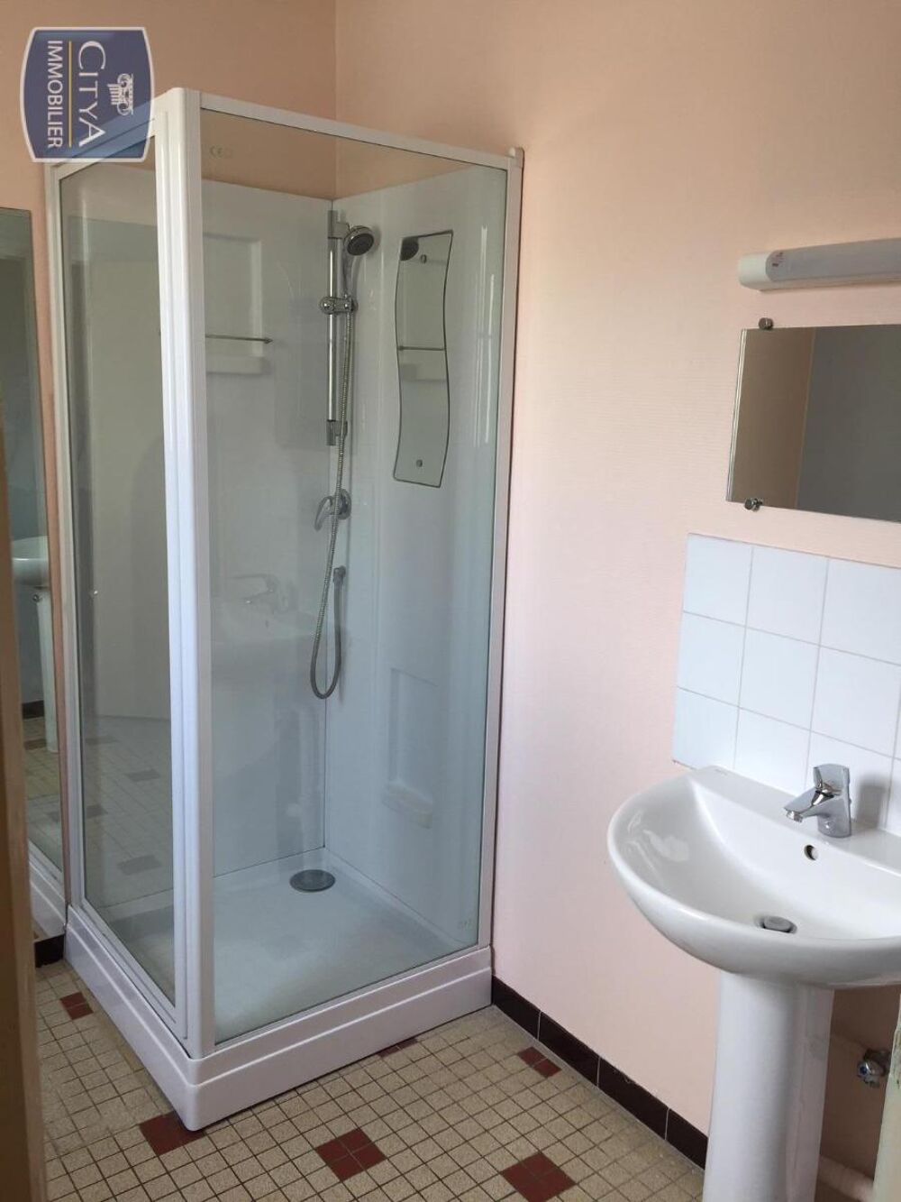 À LOUER : Appartement T2 situé dans la ville de Le Blanc....