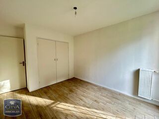  Appartement � louer 3 pi�ces 77 m�