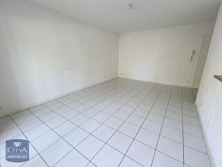  Appartement à louer 1 pièce 32 m²