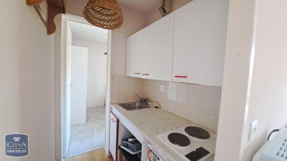 LOCATION ANNUELLE MEUBLEE - ROYAN PLEIN COEUR DE PONTAIL....