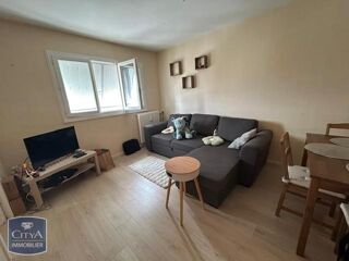  Appartement à louer 2 pièces 45 m²
