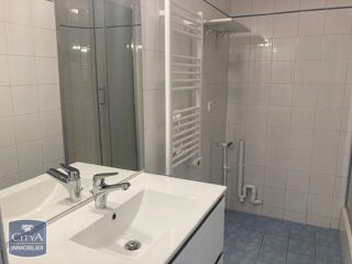  Appartement à louer 3 pièces 58 m²