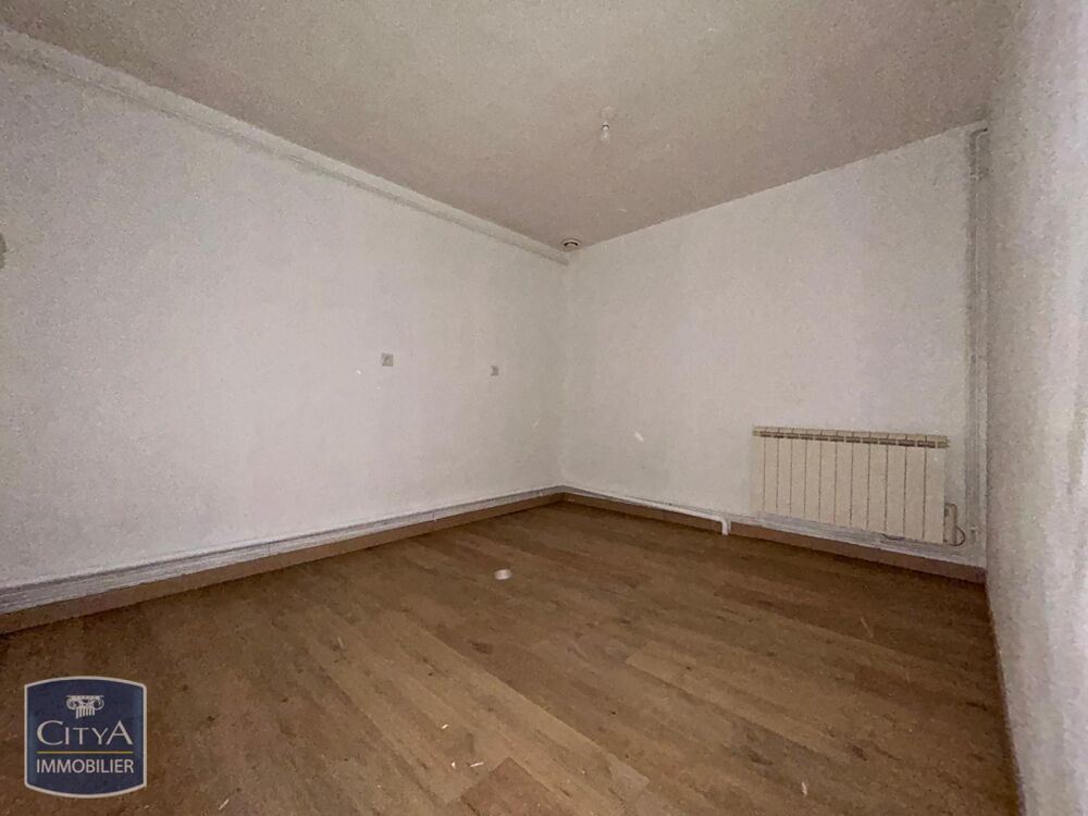 location Appartement - 2 pièce(s) - 42 m² Vrigne-aux-Bois (08330)