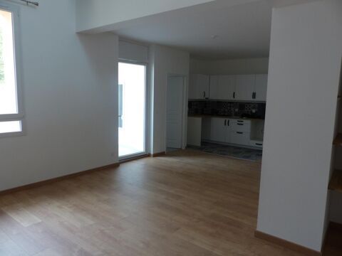  Appartement � louer 4 pi�ces 83 m�