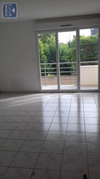  Appartement à louer 2 pièces 48 m²