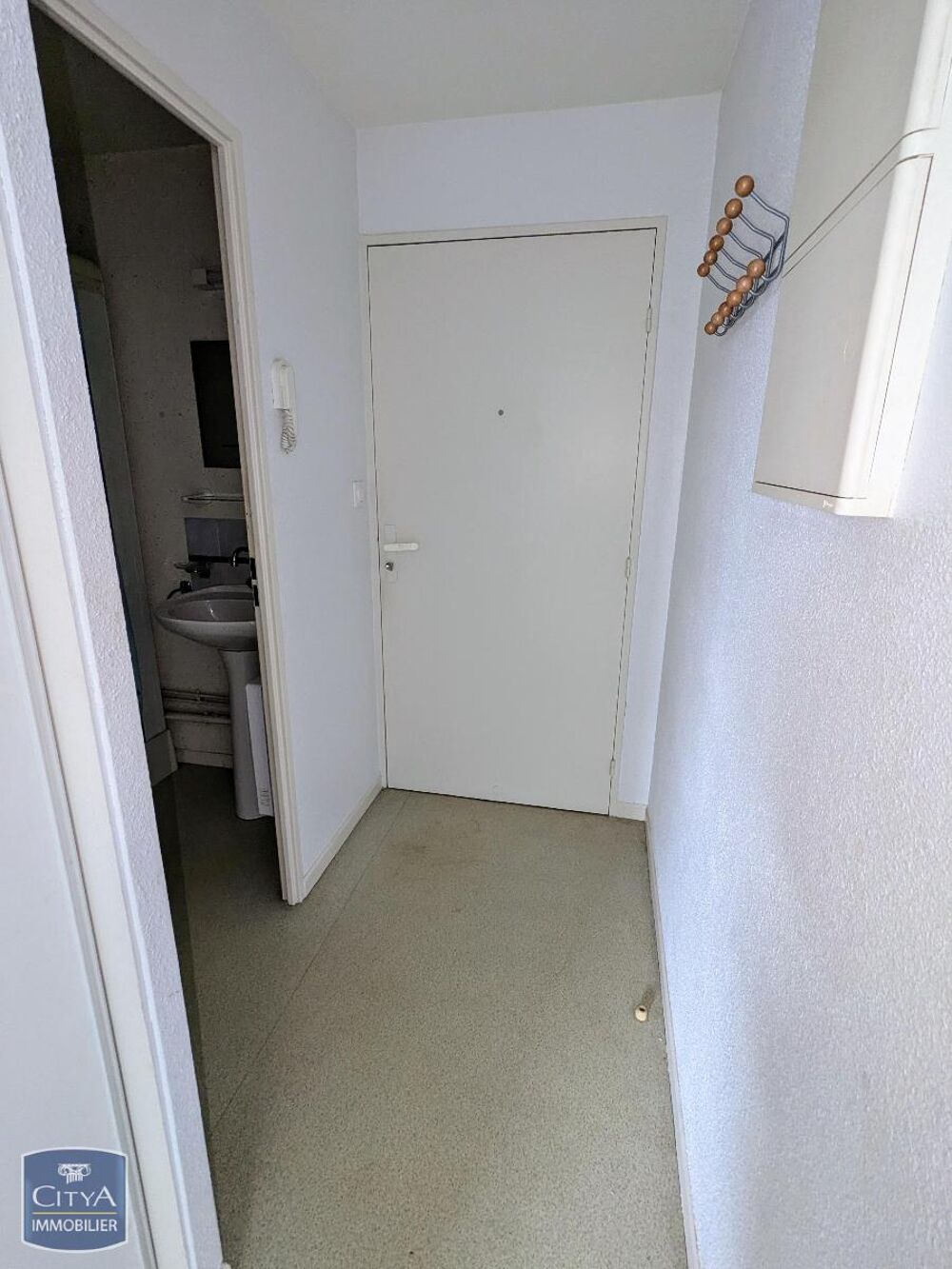 location Appartement - 1 pièce(s) - 18 m² Dijon (21000)