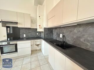  Appartement à louer 3 pièces 87 m²