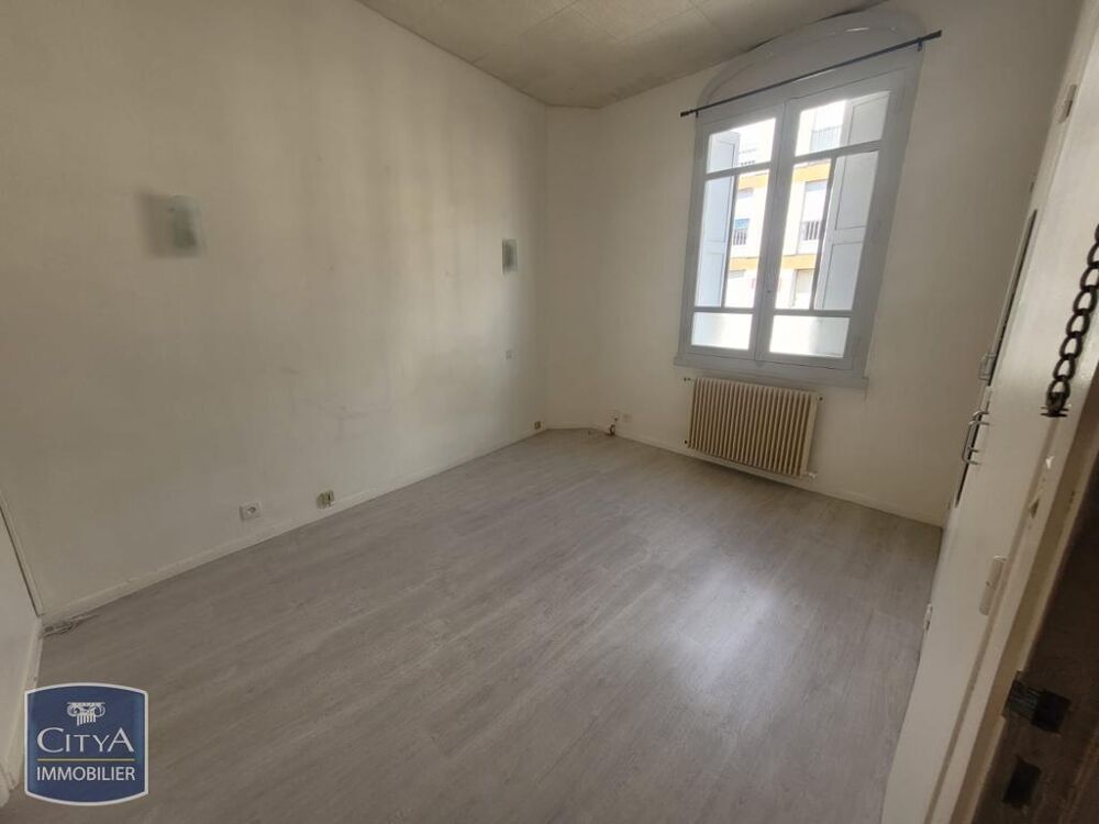 À LOUER : STUDIO NON MEUBLE - BORDEAUX / SAINT SEURIN Ch....