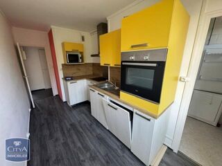  Appartement à louer 4 pièces 74 m²