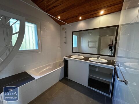  Maison  louer 6 pices 135 m