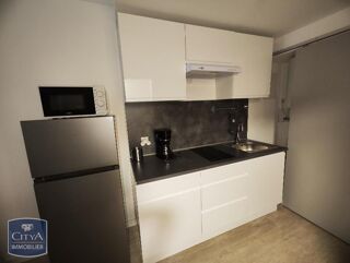  Appartement à louer 1 pièce 18 m²