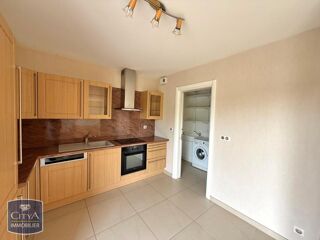  Appartement � louer 5 pi�ces 138 m� Saint genis pouilly