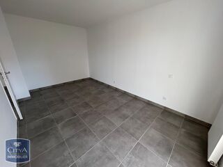  Appartement à louer 2 pièces 42 m²