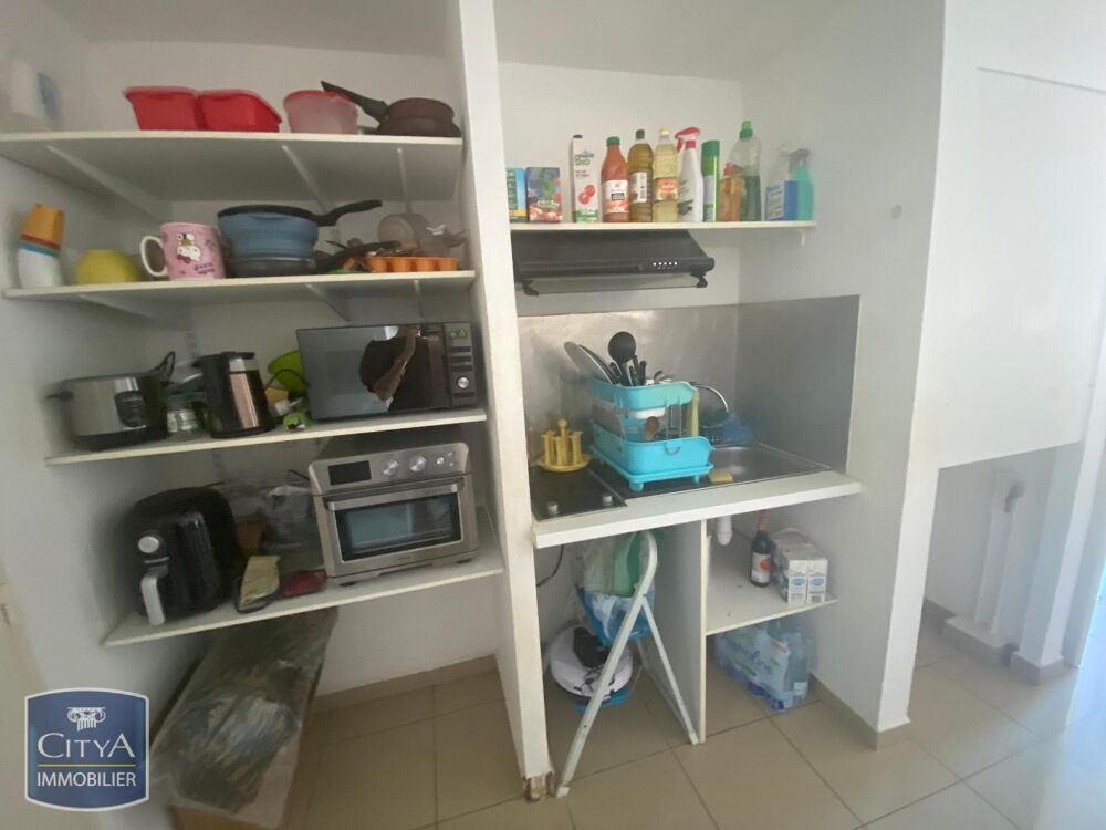 location Appartement - 1 pièce(s) - 21 m² Sainte-Clotilde (97490)