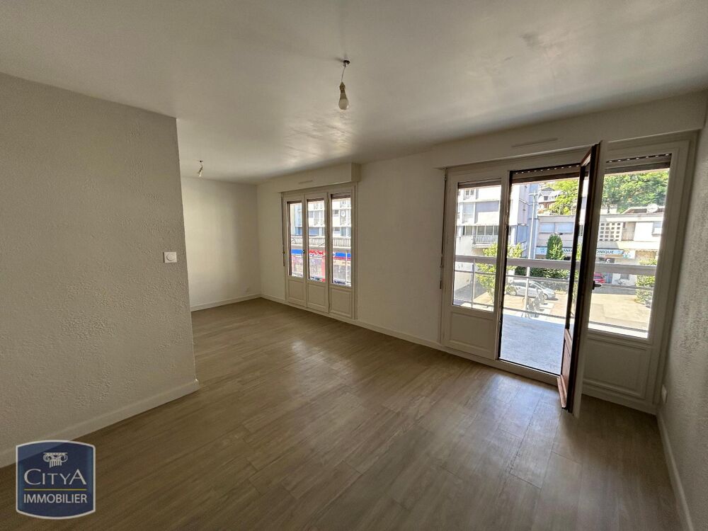 À LOUER : Appartement T5 situé à Tulle, dans le départem....