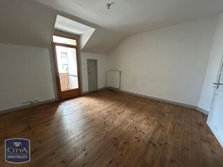  Appartement à louer 2 pièces 63 m²