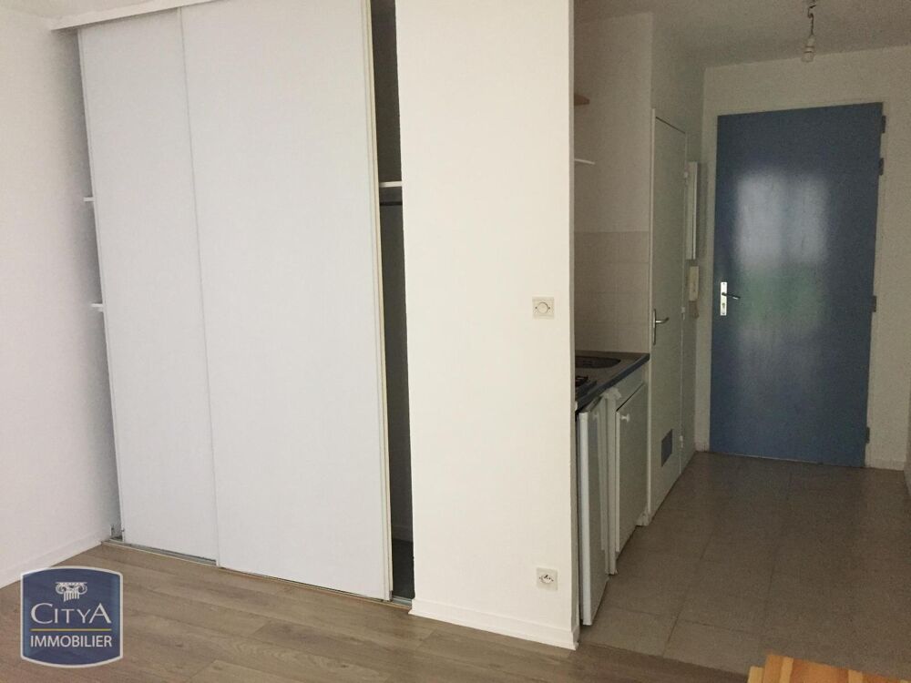 À LOUER : Appartement T1 situé dans le secteur Universit....
