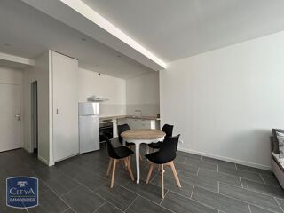 Appartement à louer 3 pièces 54 m²
