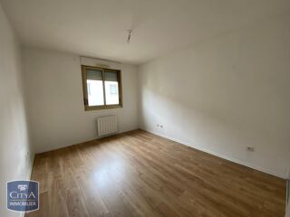 Appartement à louer 3 pièces 78 m²
