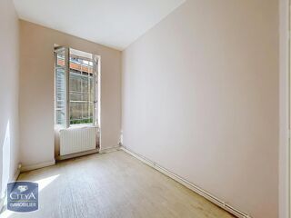  Appartement à louer 3 pièces 69 m²