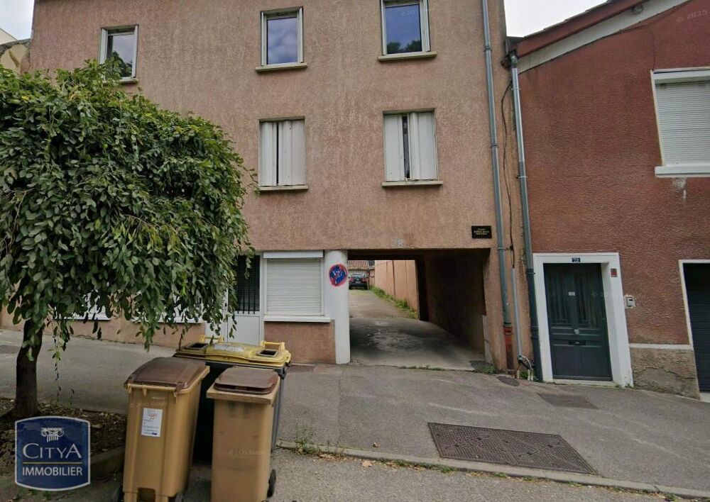 location Parking / Garage Villefranche-sur-Saône (69400)